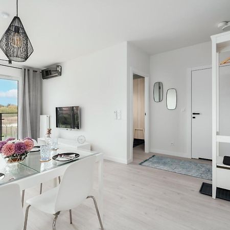 Stara Cegielnia Lake View Apartment By Renters Prestige Poznan Exterior foto