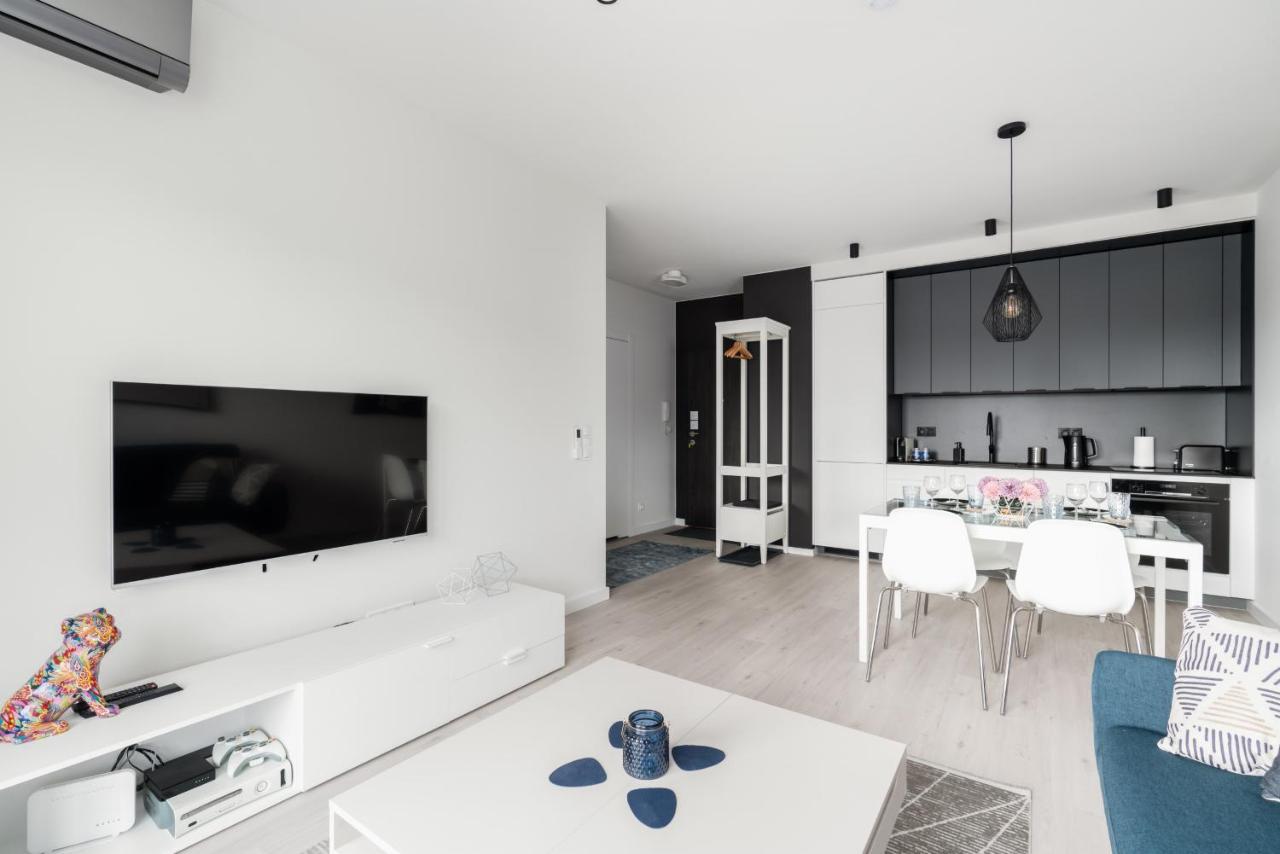 Stara Cegielnia Lake View Apartment By Renters Prestige Poznan Exterior foto