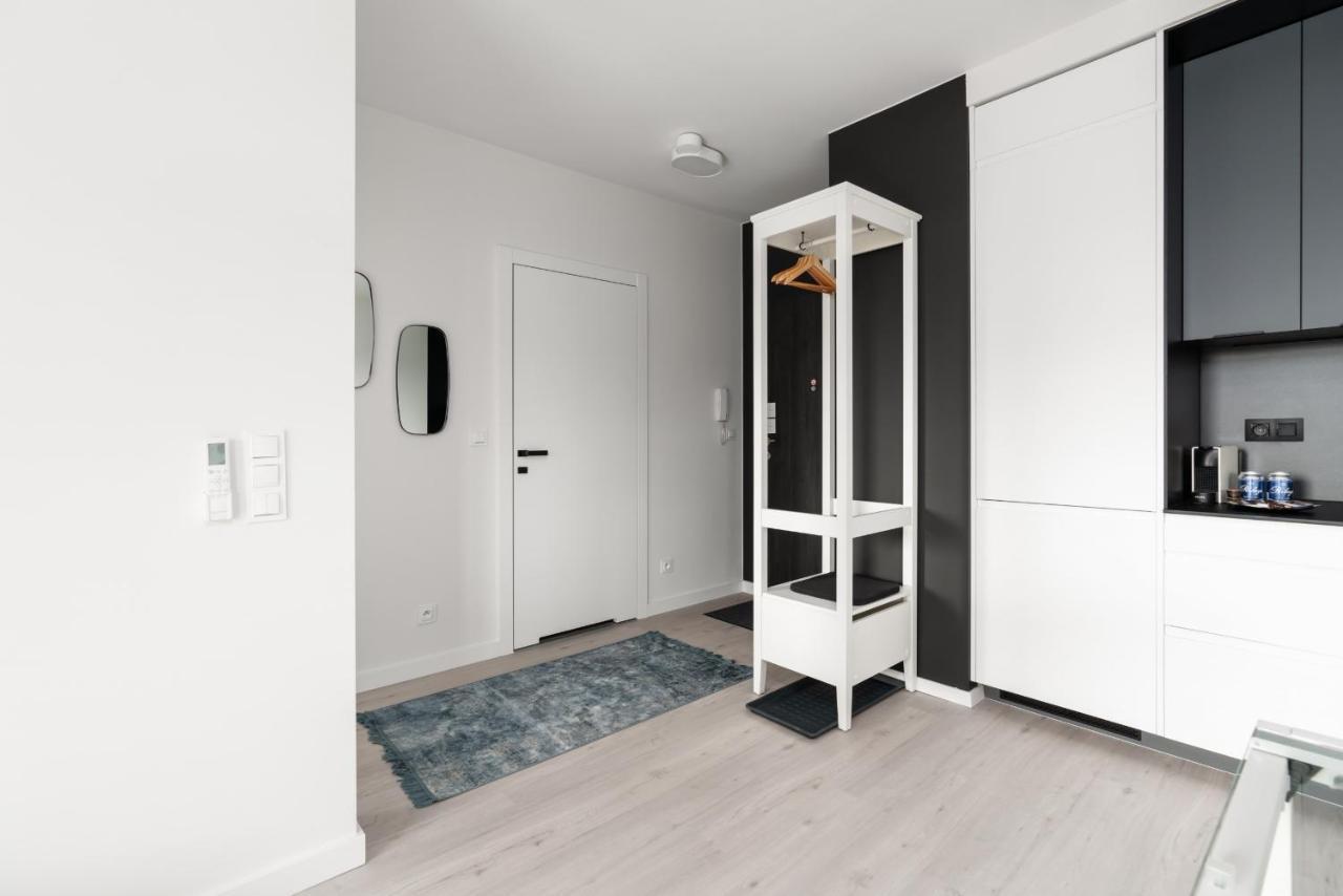 Stara Cegielnia Lake View Apartment By Renters Prestige Poznan Exterior foto