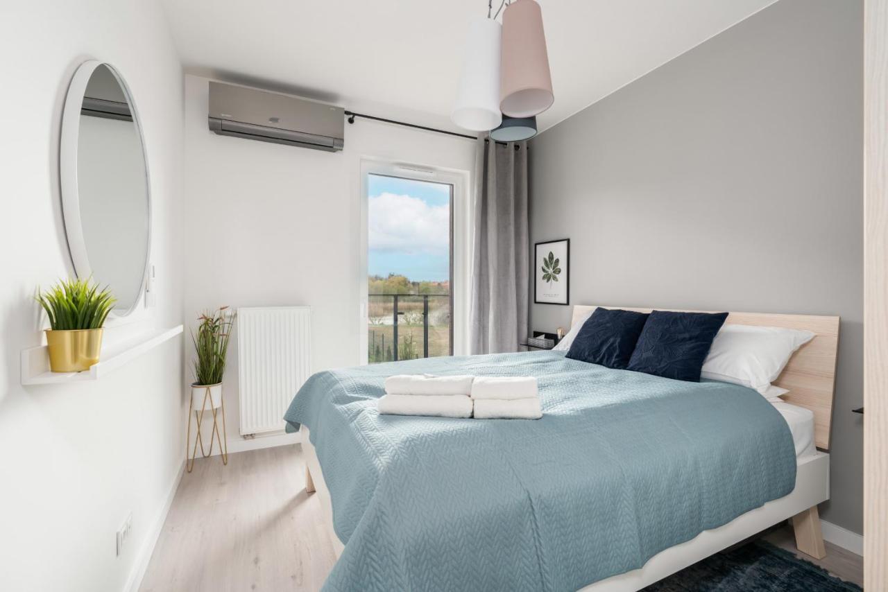 Stara Cegielnia Lake View Apartment By Renters Prestige Poznan Exterior foto
